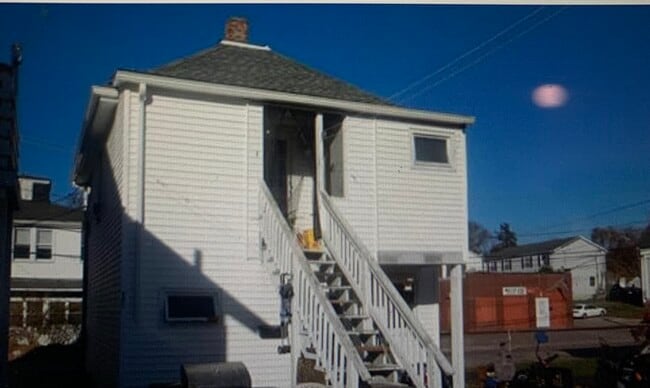 Photo - 50 Pierce St