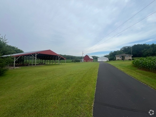 Building Photo - S12620 WI-37 Rental