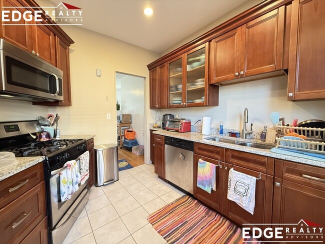 Photo - 138 Sutherland Rd Unit 1