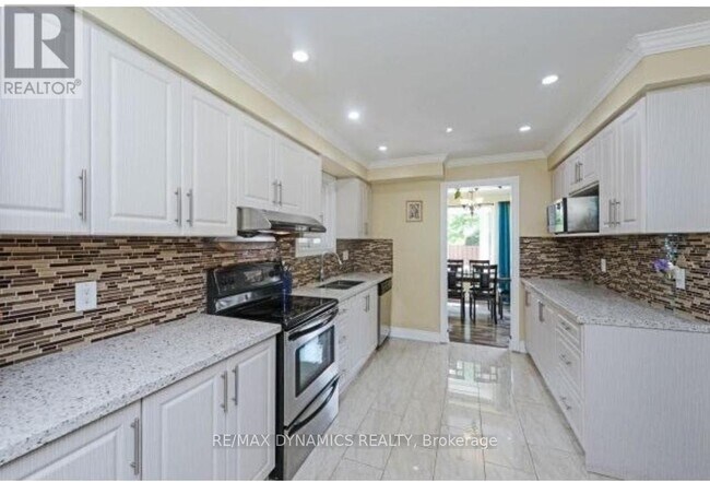 Photo - 7 Slater Cir