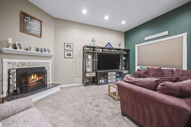 Photo - 316 Middlewood Rd