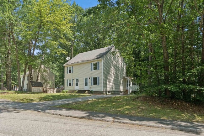 Building Photo - 5 Woodvale Ct Rental