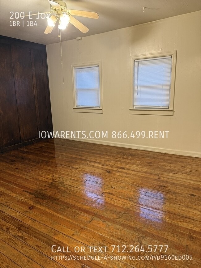 Building Photo - 200 E Joy-3 Unit 3