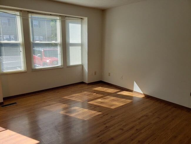 Photo - 7900 Barkwood Dr Unit 21C