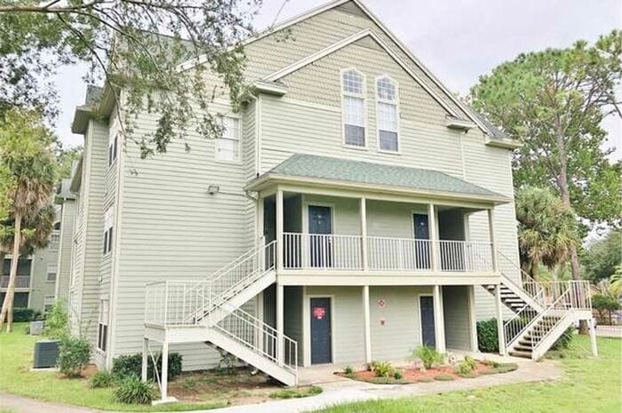 Beautiful 2/2 Cozy Condo with a Covered Pa... - Beautiful 2/2 Cozy Condo with a Covered Pa...