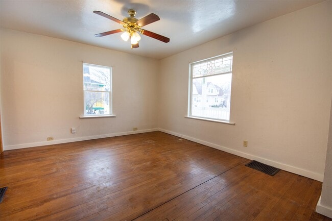 Photo - 895 Howard St