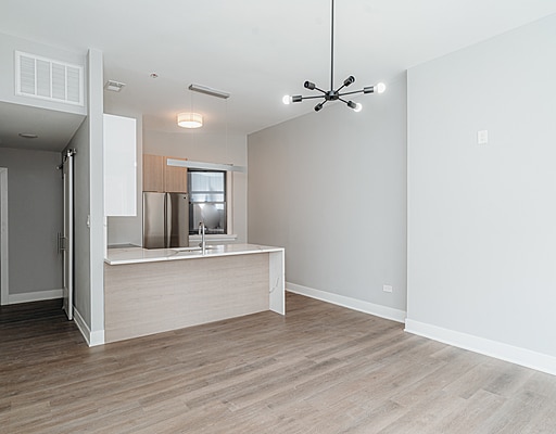 Photo - 1421 N Dearborn St Unit 401