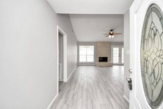 Photo - 19734 Oakland Valley Dr