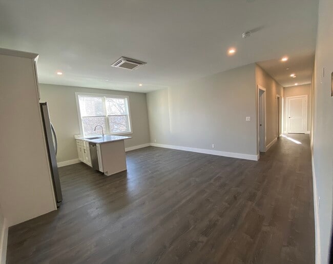 Photo - 24 Norwood St Unit 3