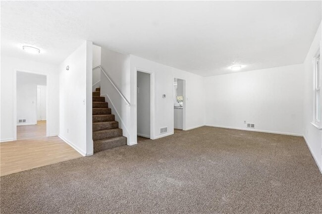 Photo - 6917 Laurel Wood Dr