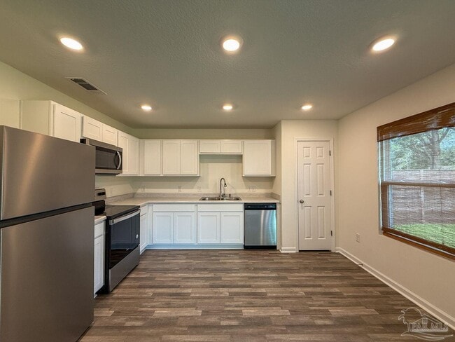 Photo - 1640 Addies Way