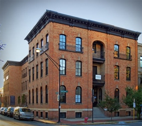 Building Photo - 422 S Washington St