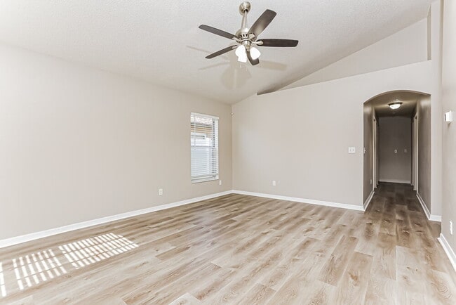 Photo - 8782 Foley Dr