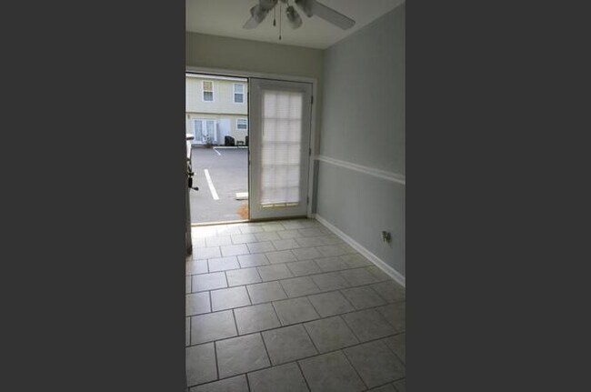 Photo - 1423 Ashley River Rd