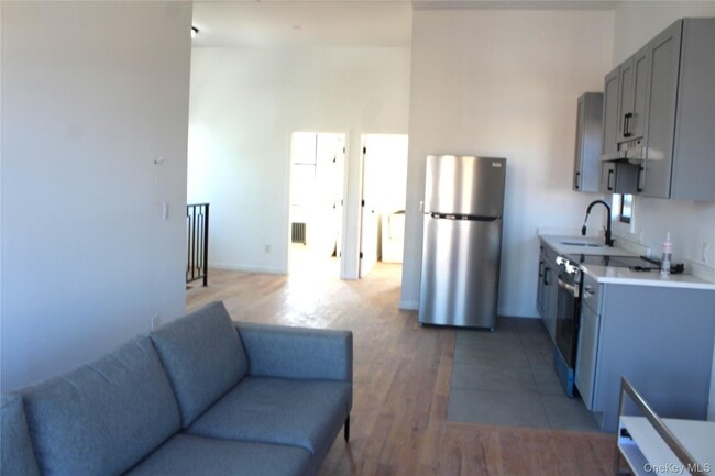 816 Barbey St Unit 2