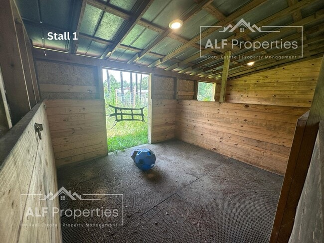 Photo - 4325 Auburn Knightdale Rd Unit House and Stables