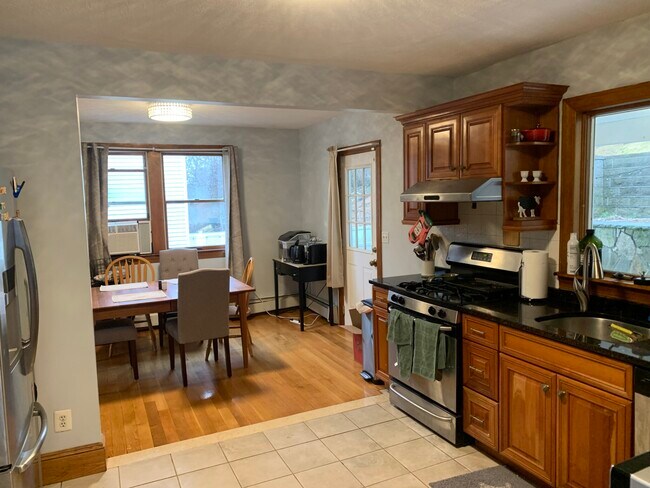 42 Gerrish St