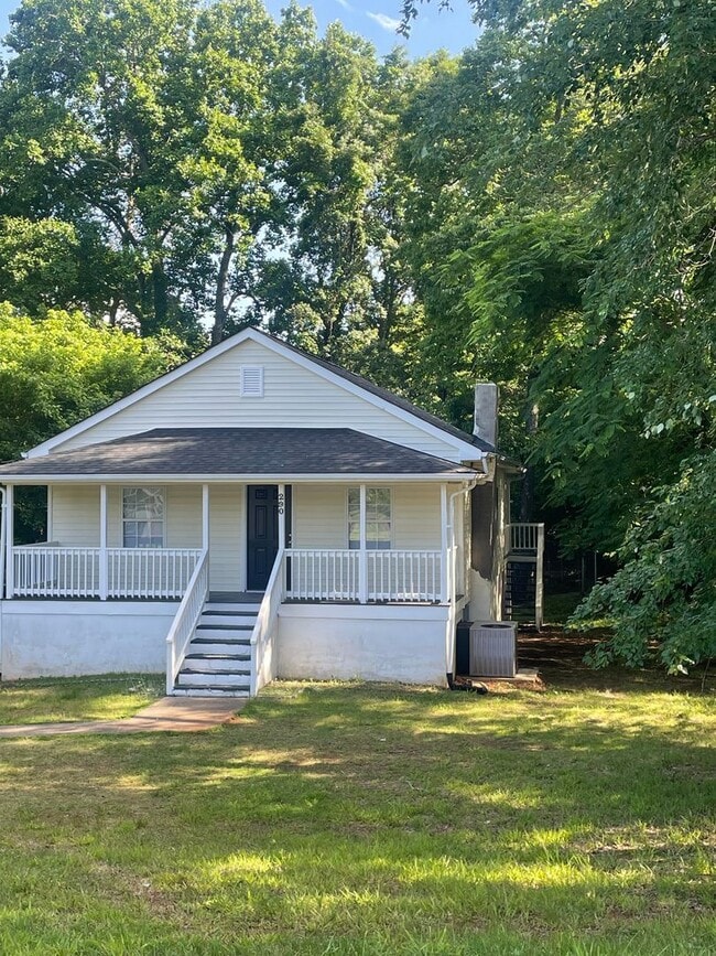 Photo - 290 Hialeah Ct House