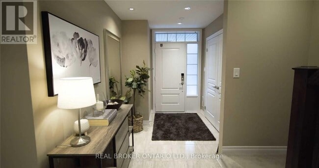 Photo - 3102 Biltmore Common