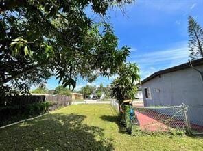 Photo - 2900 NW 5th Ct