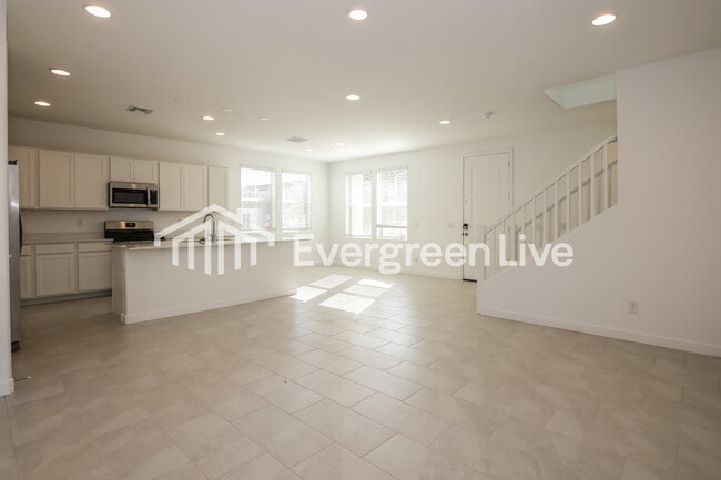 Photo - 10138 E Ulysses Ave