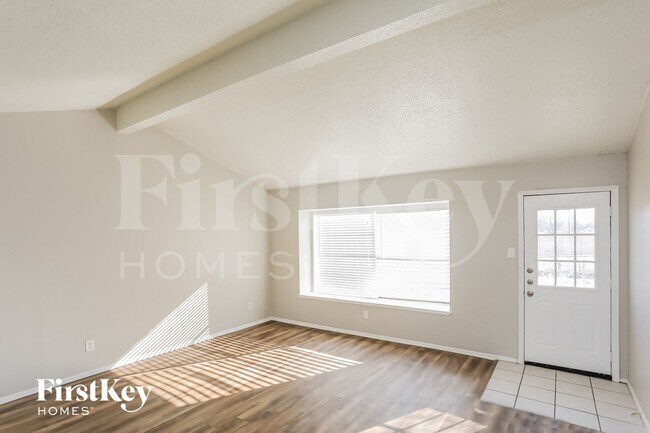 Photo - 612 Coolwood Ln