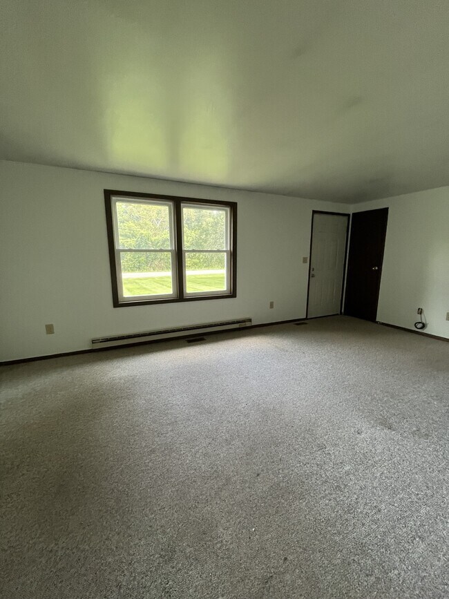 Photo - 4715 Hebbardsville Rd