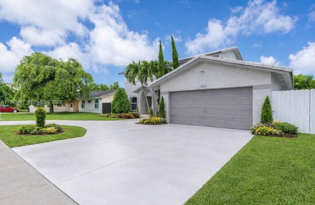 Photo - 14011 SW 156th Terrace