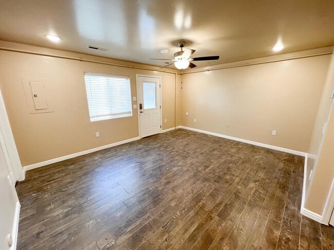 Photo - S207 Renovated Studio Apartment! Utilities Included!