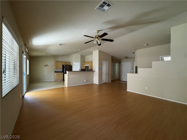 Photo - 1404 Laughing Larkspur Ave