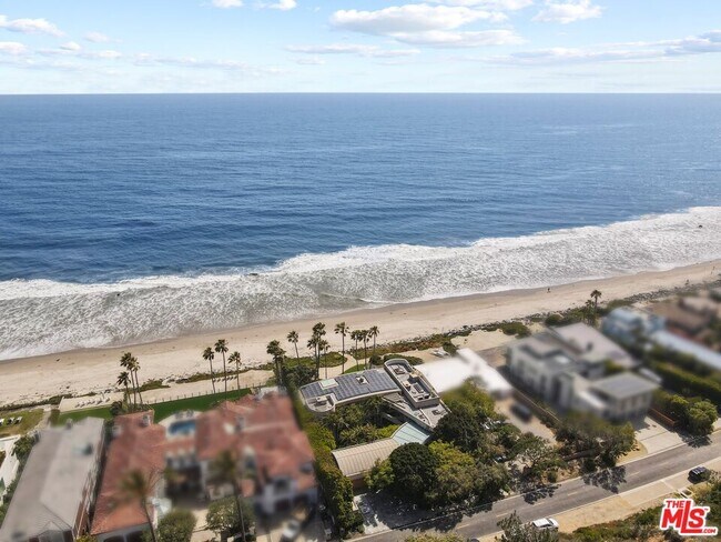 Photo - 31280 Broad Beach Rd