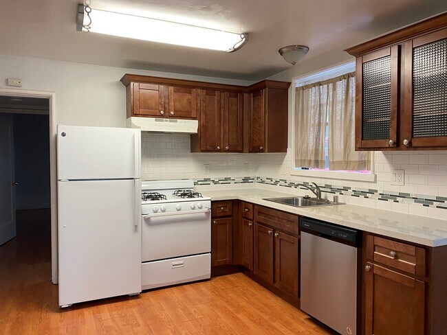 Photo - 2154 Buena Vista Ave Unit 2154 Buena Vista  A (LO)