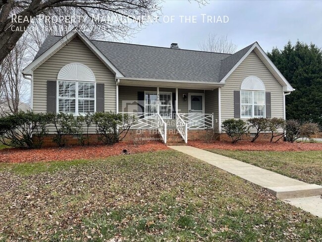 Photo - 4600 Prestbury Dr House