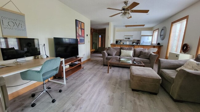 Building Photo - 140 Paquette Cir Unit SI ID1511368P