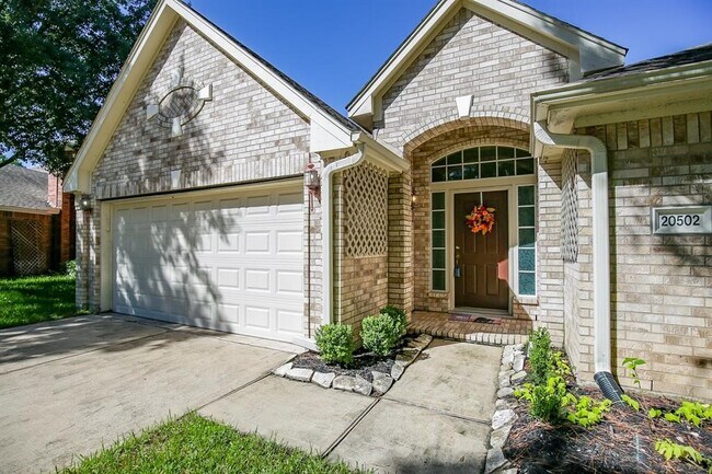 Photo - 20502 Pioneer Bend Ct