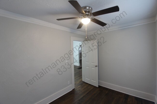 Photo - Renovated 3 Bedroom 1 Bath - New On The Ma... House