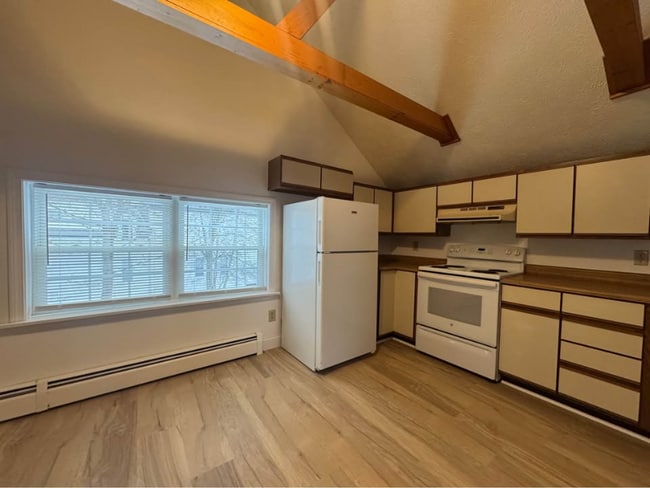 Photo - 73 High St Unit 2