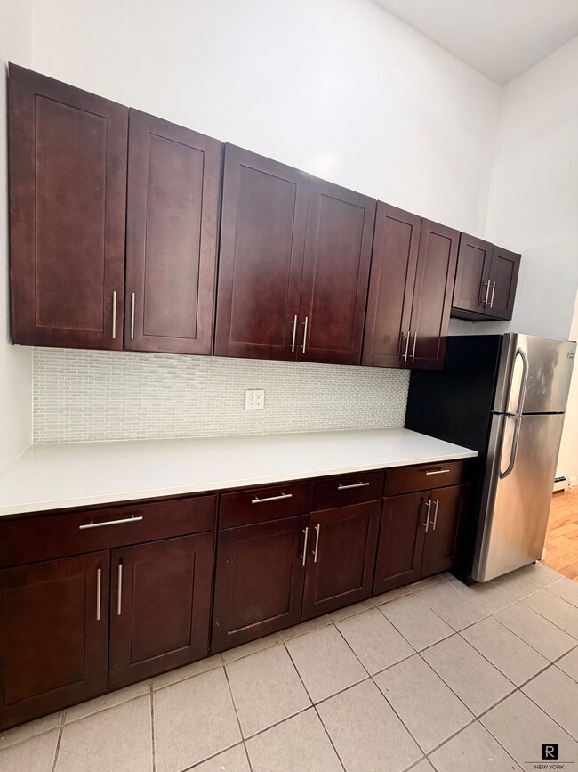 Photo - 211 Wyckoff Ave