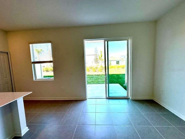 Photo - 2713 Skyline Lp