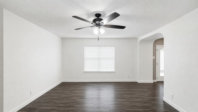 Photo - 13354 Greenstone