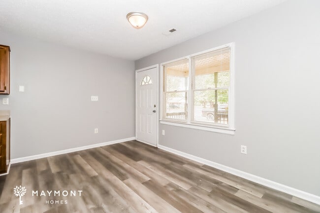 Photo - 115 George Clay Ln