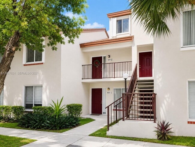 Building Photo - 9221 SW 138th Pl Unit 9221