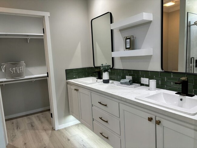 Building Photo - 7300 20th St