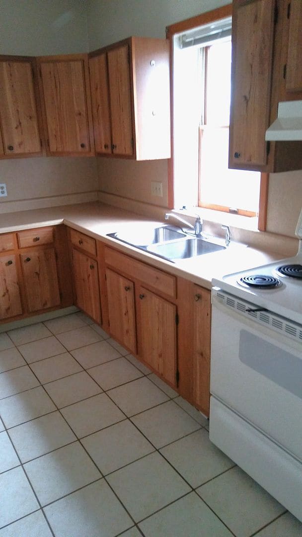 Photo - 88-90 Pidge Avenue Unit 2