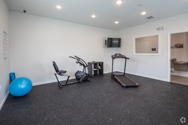 Fitness Center - Riverside Place