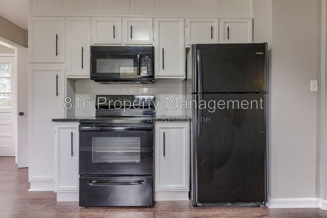 Photo - 429 NE 87th St