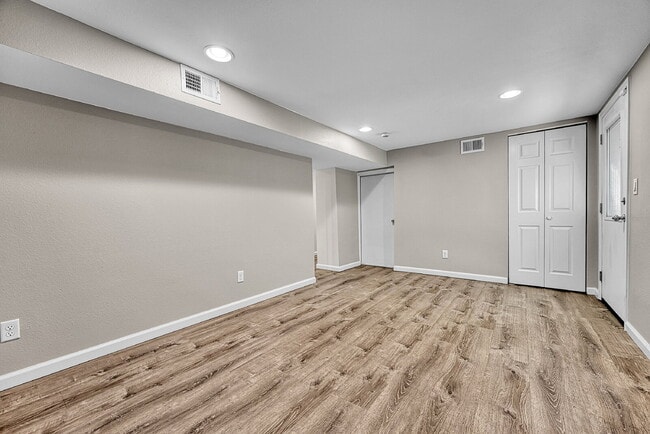 $1,240.95 -  1 bed, 1 bath Condo in Denver.