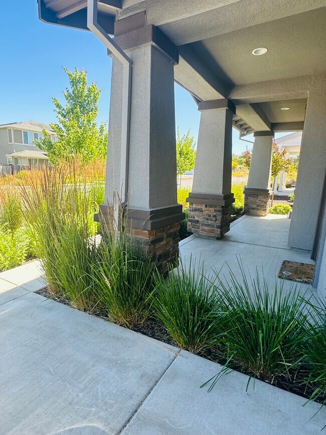 Photo - 361 Vinterra Ct