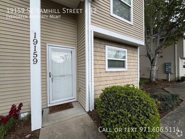 Building Photo - 19159 SE Yamhill St Rental