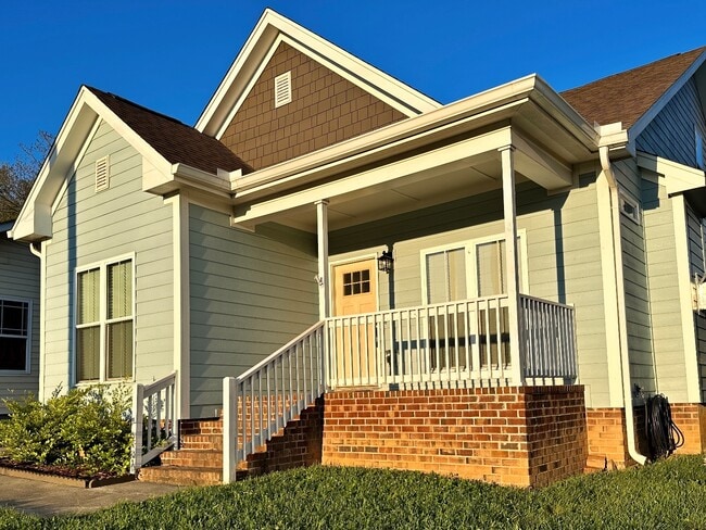 Building Photo - 1433 Garner Rd Rental